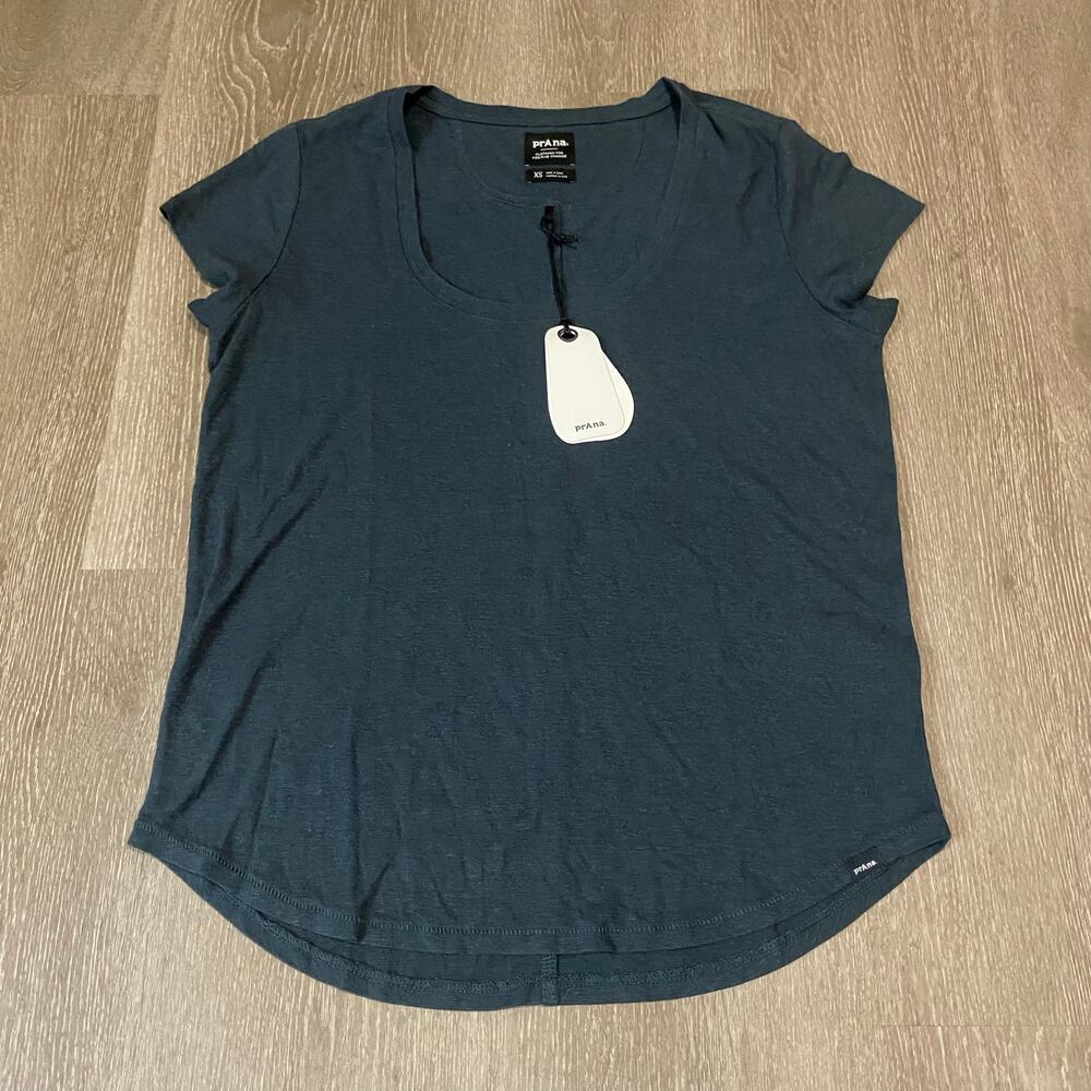 Prana Cozy Up Scoop Neck Tee Women's XS Stormy Night Heather Curved Hemline Soft